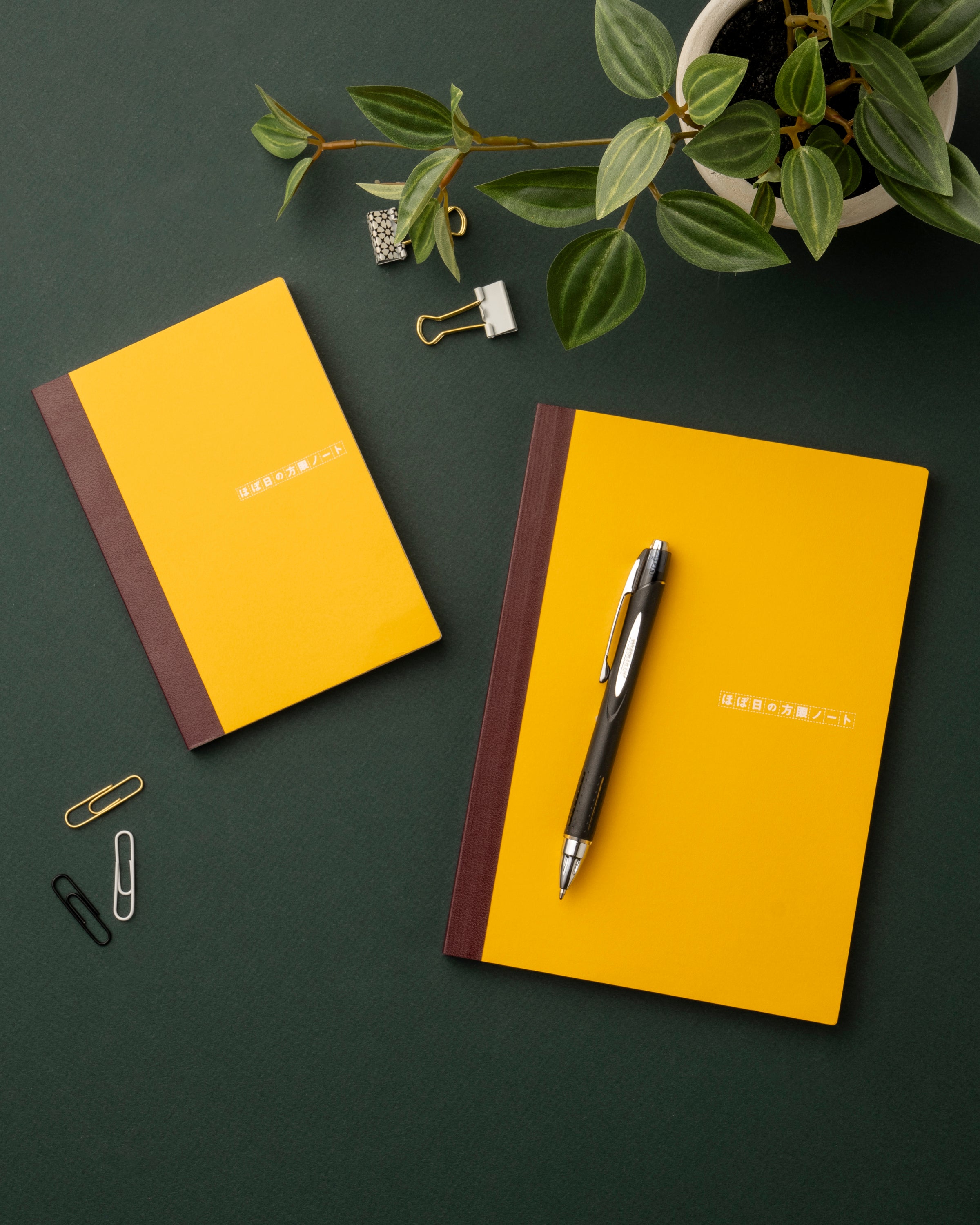 Hobonichi Plain Notebook (A5), Yellow, with Jetstream RT, Black 0.7mm, Ballpoint Pen